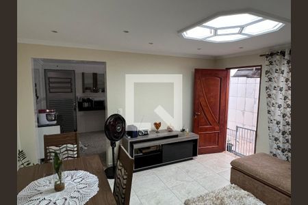 Casa à venda com 300m², 6 quartos e 4 vagas Casa à venda com 300m², 6 quartos e 4 vagasCasa 2- Sala