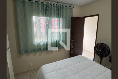 Casa à venda com 300m², 6 quartos e 4 vagas Casa à venda com 300m², 6 quartos e 4 vagasCasa 2- Quarto 3