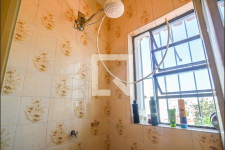 Casa à venda com 308m², 3 quartos e 6 vagasBanheiro da Suíte 2