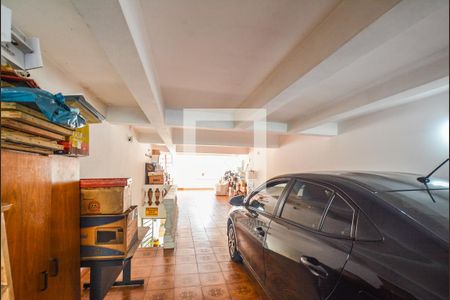 Casa à venda com 308m², 3 quartos e 6 vagasGaragem