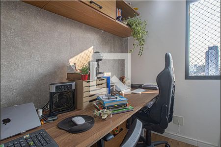 Apartamento à venda com 72m², 3 quartos e 1 vaga Apartamento à venda com 72m², 3 quartos e 1 vagaEscritório