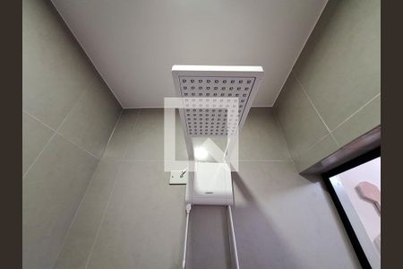 Casa à venda com 120m², 3 quartos e 2 vagasBanheiro 1