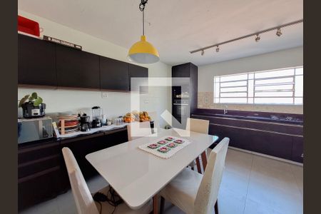 Casa à venda com 120m², 3 quartos e 2 vagasCozinha