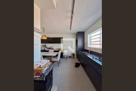 Casa à venda com 120m², 3 quartos e 2 vagasCozinha
