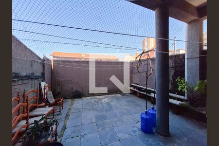 Casa à venda com 120m², 3 quartos e 2 vagasQuintal