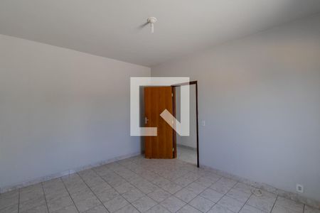 Casa à venda com 250m², 3 quartos e 2 vagas Casa à venda com 250m², 3 quartos e 2 vagasQuarto 2