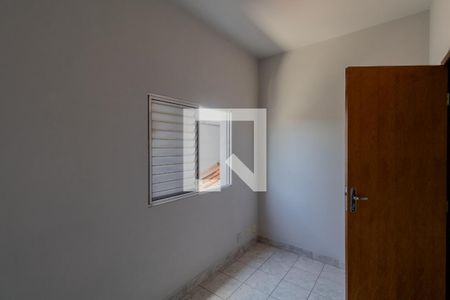 Casa à venda com 250m², 3 quartos e 2 vagas Casa à venda com 250m², 3 quartos e 2 vagasQuarto 1