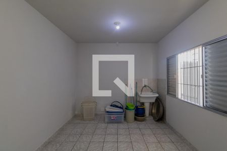 Casa à venda com 250m², 3 quartos e 2 vagas Casa à venda com 250m², 3 quartos e 2 vagasÁrea de Serviço