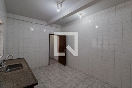 Casa à venda com 250m², 3 quartos e 2 vagas Casa à venda com 250m², 3 quartos e 2 vagasCozinha