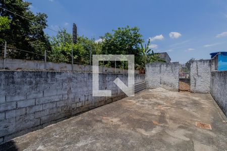 Casa à venda com 250m², 3 quartos e 2 vagas Casa à venda com 250m², 3 quartos e 2 vagasQuintal