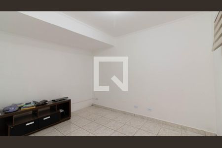 Quarto de casa para alugar com 1 quarto, 70m² em Jardim Fernandes, São Paulo