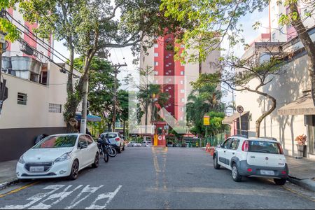 Apartamento à venda com 61m², 2 quartos e 1 vagaFachada e portaria