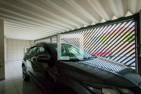 Casa à venda com 185m², 2 quartos e 2 vagas Casa à venda com 185m², 2 quartos e 2 vagasGaragem