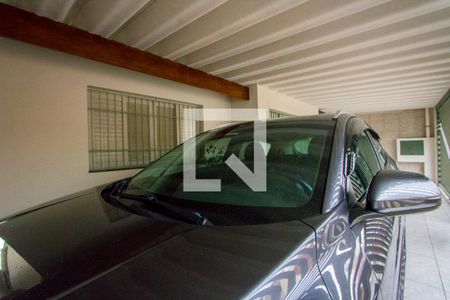 Casa à venda com 185m², 2 quartos e 2 vagas Casa à venda com 185m², 2 quartos e 2 vagasGaragem