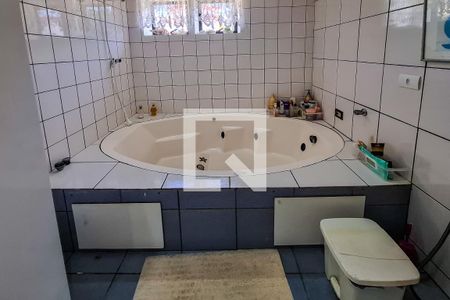 Casa à venda com 240m², 3 quartos e 3 vagasquarto 1 suite