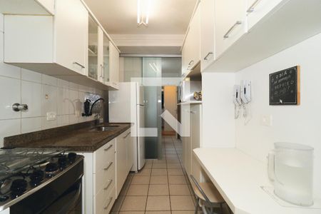 Apartamento à venda com 83m², 3 quartos e 2 vagas Apartamento à venda com 83m², 3 quartos e 2 vagasCozinha