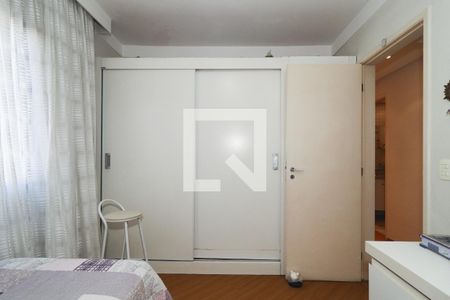 Apartamento à venda com 83m², 3 quartos e 2 vagas Apartamento à venda com 83m², 3 quartos e 2 vagasQuarto 2