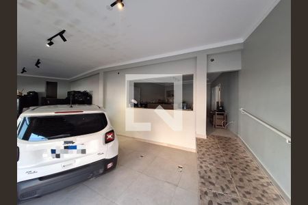 Casa à venda com 110m², 3 quartos e 2 vagas Casa à venda com 110m², 3 quartos e 2 vagasGaragem