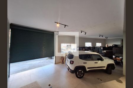 Casa à venda com 110m², 3 quartos e 2 vagas Casa à venda com 110m², 3 quartos e 2 vagasGaragem