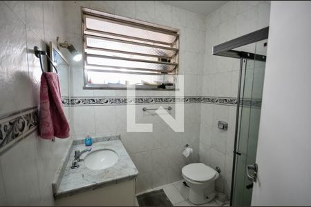 Apartamento à venda com 187m², 3 quartos e 1 vagaBanheiro Social