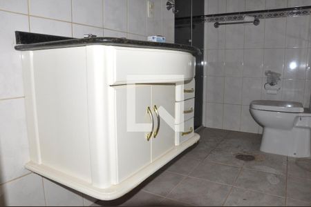 Casa à venda com 500m², 5 quartos e 5 vagas Casa à venda com 500m², 5 quartos e 5 vagasBanheiro
