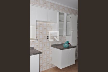 Casa à venda com 500m², 5 quartos e 5 vagas Casa à venda com 500m², 5 quartos e 5 vagas Cozinha