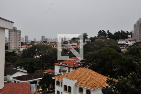 Casa à venda com 500m², 5 quartos e 5 vagas Casa à venda com 500m², 5 quartos e 5 vagasVista Quarto 02
