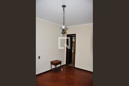 Casa à venda com 500m², 5 quartos e 5 vagas Casa à venda com 500m², 5 quartos e 5 vagas Quarto 01 com Suíte