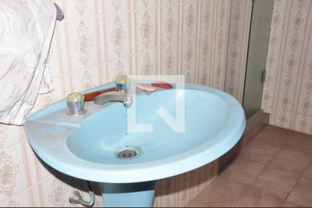 Casa à venda com 500m², 5 quartos e 5 vagas Casa à venda com 500m², 5 quartos e 5 vagas Banheiro