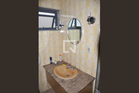 Casa à venda com 500m², 5 quartos e 5 vagas Casa à venda com 500m², 5 quartos e 5 vagasSuíte