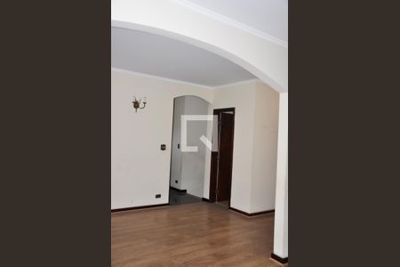 Casa à venda com 500m², 5 quartos e 5 vagas Casa à venda com 500m², 5 quartos e 5 vagasSala de Jantar