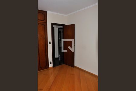 Casa à venda com 500m², 5 quartos e 5 vagas Casa à venda com 500m², 5 quartos e 5 vagasQuarto 03