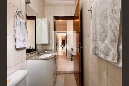 Apartamento à venda com 75m², 2 quartos e 2 vagas Apartamento à venda com 75m², 2 quartos e 2 vagasBanheiro da Suíte