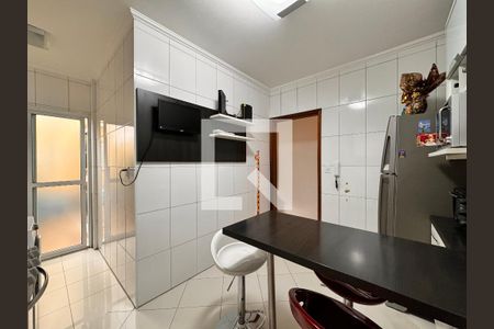 Apartamento à venda com 75m², 2 quartos e 2 vagas Apartamento à venda com 75m², 2 quartos e 2 vagasCozinha