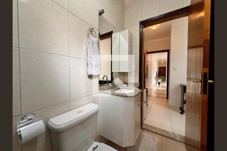 Apartamento à venda com 75m², 2 quartos e 2 vagas Apartamento à venda com 75m², 2 quartos e 2 vagasBanheiro da Suíte