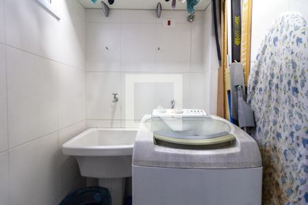 Apartamento à venda com 84m², 2 quartos e 2 vagasÁrea de Serviço