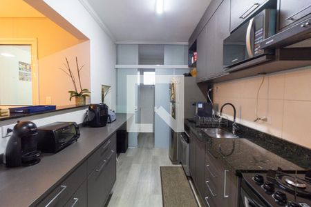 Apartamento à venda com 84m², 2 quartos e 2 vagasCozinha