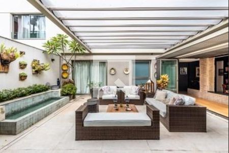 Casa de condomínio à venda com 459m², 3 quartos e 4 vagas