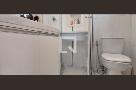 Apartamento à venda com 115m², 3 quartos e 2 vagasBanheiro Quarto 2 suíte