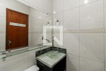 Casa de condomínio para alugar com 95m², 2 quartos e 1 vaga Casa de condomínio para alugar com 95m², 2 quartos e 1 vagaBanheiro