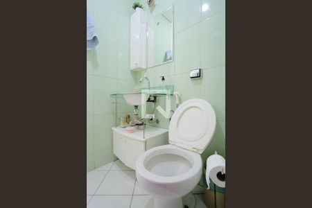 Apartamento à venda com 64m², 2 quartos e 1 vagaBanheiro 