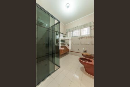 Casa à venda com 390m², 3 quartos e 3 vagasBanheiro 2