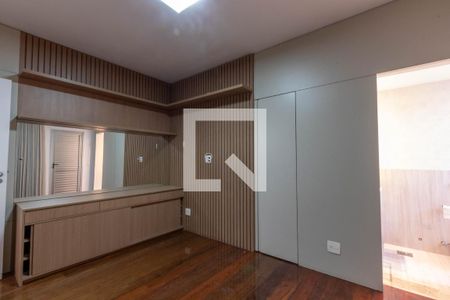 Apartamento à venda com 145m², 4 quartos e 3 vagasSuíte 2