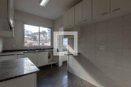 Apartamento à venda com 145m², 4 quartos e 3 vagasCozinha