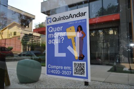 Apartamento à venda com 60m², 1 quarto e 1 vagaPlaquinha