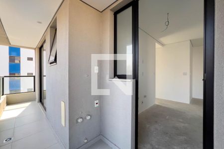 Apartamento à venda com 60m², 2 quartos e 1 vaga Apartamento à venda com 60m², 2 quartos e 1 vagaCozinha e área de serviço