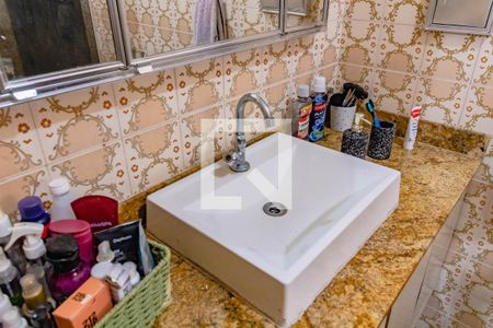 Casa à venda com 150m², 4 quartos e 4 vagas Casa à venda com 150m², 4 quartos e 4 vagasBanheiro Quarto 4