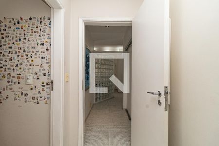 Apartamento à venda com 148m², 2 quartos e 1 vaga Apartamento à venda com 148m², 2 quartos e 1 vagaCorredor