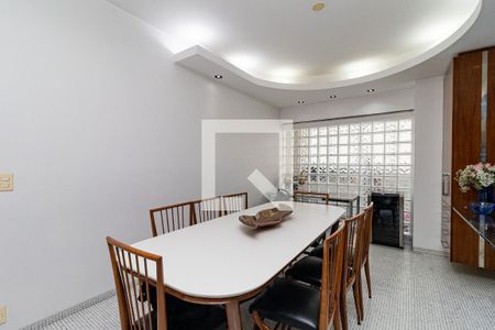 Apartamento à venda com 148m², 2 quartos e 1 vaga Apartamento à venda com 148m², 2 quartos e 1 vagaSala