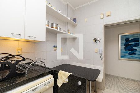 Apartamento à venda com 148m², 2 quartos e 1 vaga Apartamento à venda com 148m², 2 quartos e 1 vagaCozinha